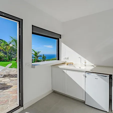 Apartment Cliff Haven Sea View - Adults Only *