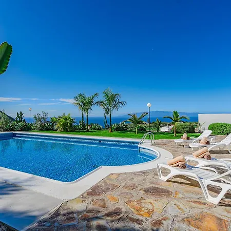 Cliff Haven Sea View - Adults Only Apartment